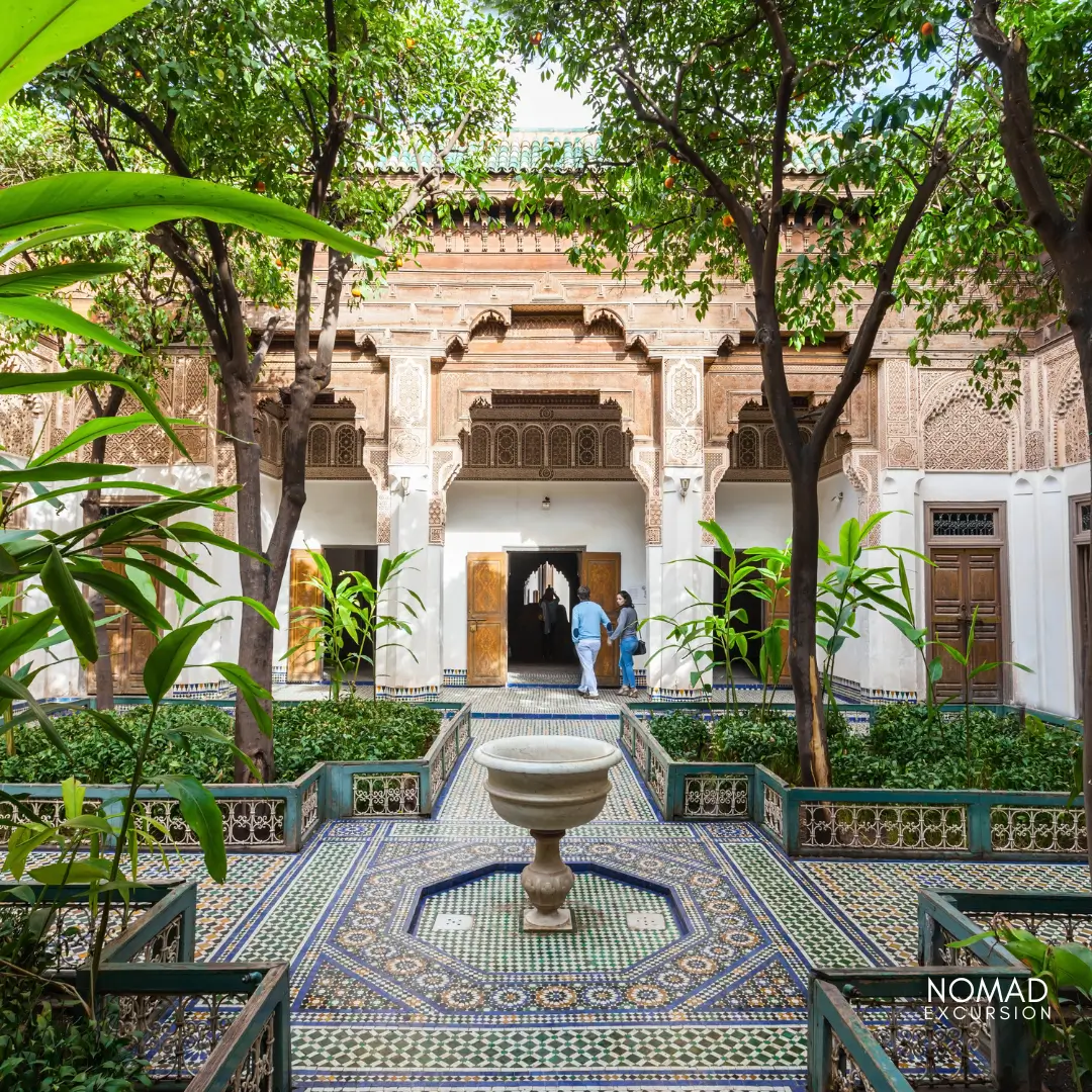 bahia-palace-square-garden