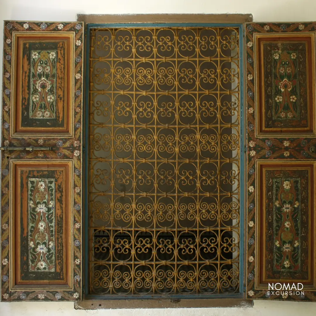 bahia-palace-window.webp